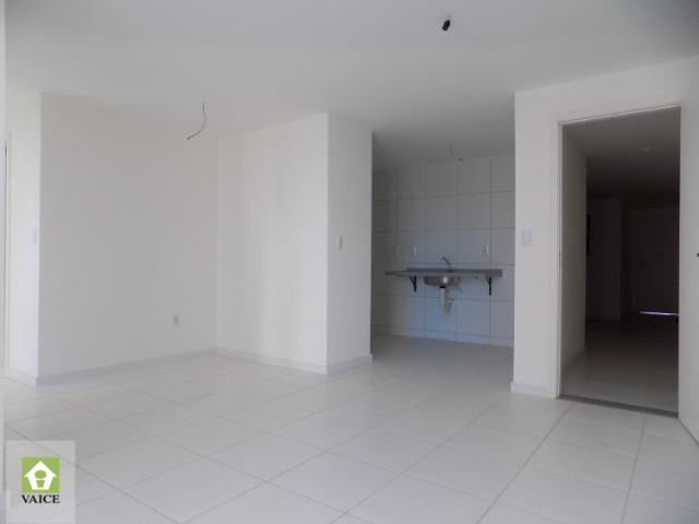 Apartamento em Messejana, 3 Quartos - Condomínio Villa Venezia - Foto 11