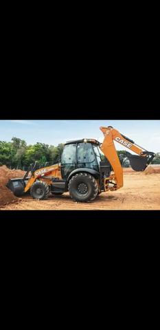 Retroescavadeira Case 580n 4x4 Cabinada 2018