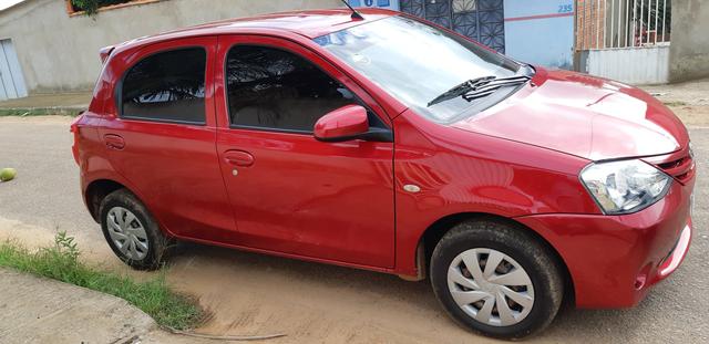 Etios - Foto 2