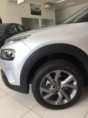 CITROEN C4 CACTUS 1.6 FEEL AUT 19/20 - Foto 9