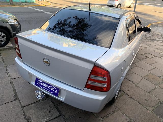 Gm Astra Sedan 2.0 Mpfi 2003 - Foto 3