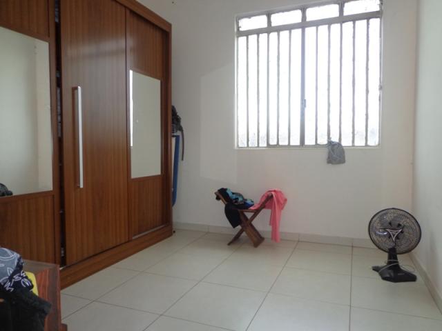 Casa em excelente localização , próximo a comércio variado. - Foto 11