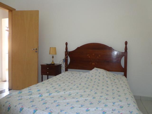 Casa em excelente localização , próximo a comércio variado. - Foto 10
