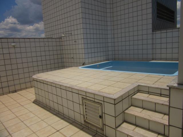 Excelente cobertura, ótima localização, vista magnífica, prédio com lazer completo! - Foto 2