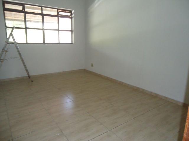 Casa ampla com 03 dormitórios no caiçara! - Foto 6