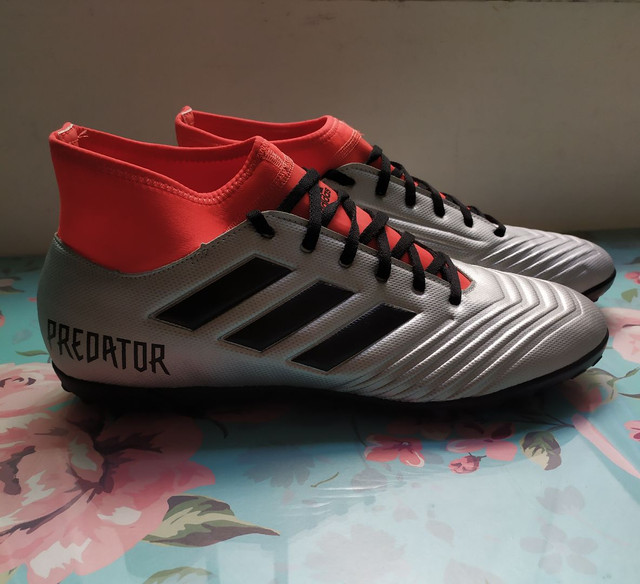 chuteira society adidas 44