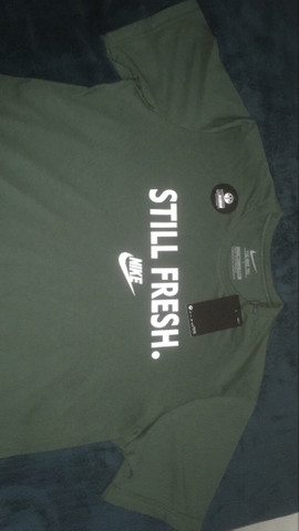 camiseta nike still fresh