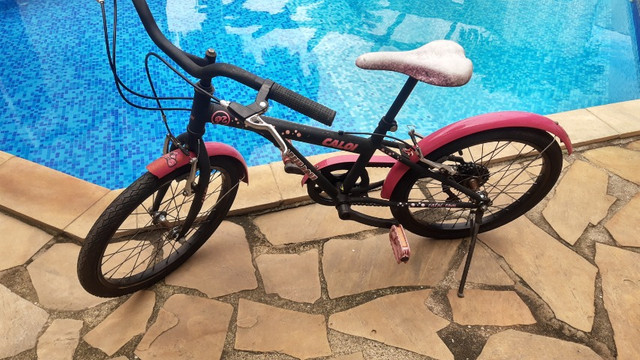Bicicleta Caloi Aro 20 Barbie 7 marchas