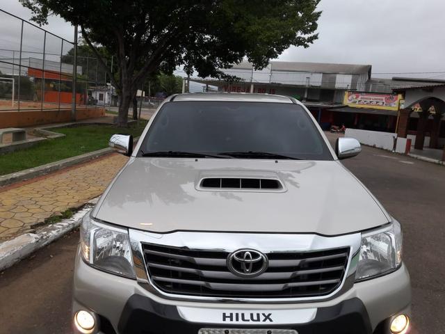 Hilux - Foto 2