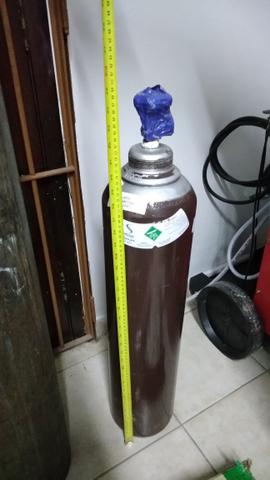 Máquina de Solda Sumig 3 Hawk 205 com garrafas, arame, tocha e regulador de pressão - Foto 5
