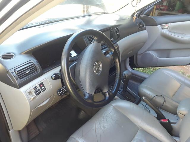 Vendo Toyota Corolla Ano 2005 1.8 - Foto 9