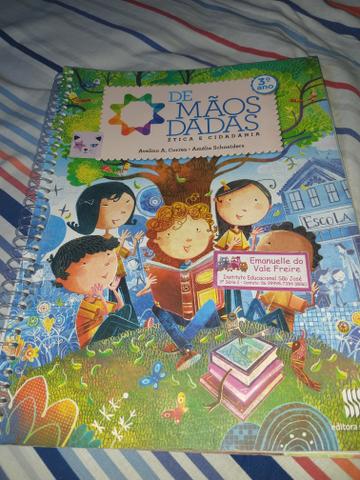 Livro De mãos dadas 3 ano