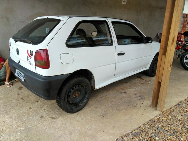 Vendo gol ap 1.6 ou troco em moto do meu agrada ou em outro carro