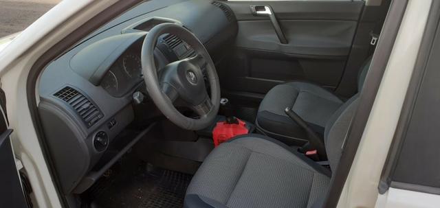 Polo Sedan 2011/12 - Foto 10