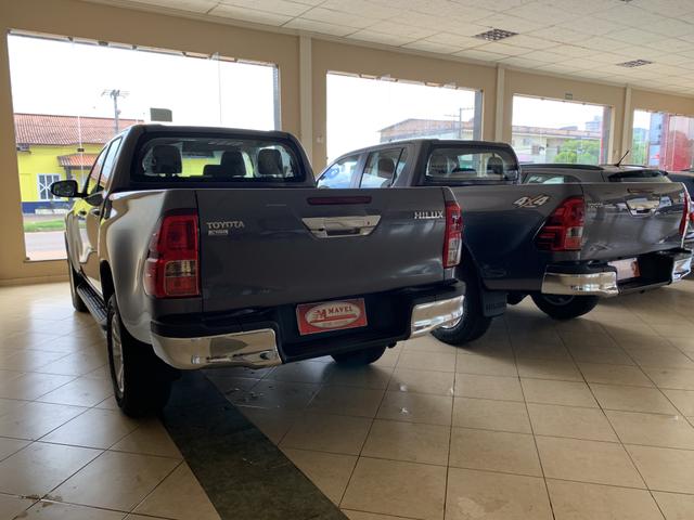 Hilux SR CD 4x4 Diesel OKM - Foto 5