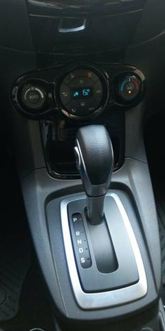 Ford fiesta 1.6 aut titanium - Foto 7