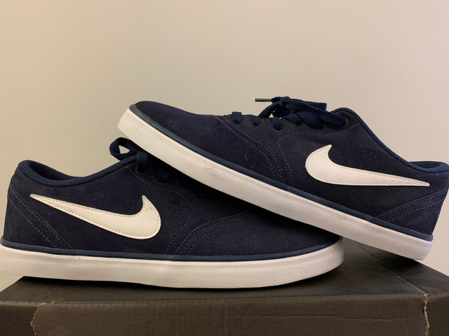 tenis nike 42