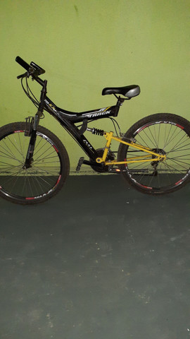 Vendo uma bicicleta aro 26 por motivo de mudança - Foto 4