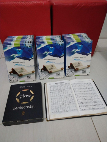 Livros EPOS (estudos bíblicos) Bíblia digital e harpa com música - Foto 2