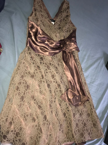 Vestido de renda para festa