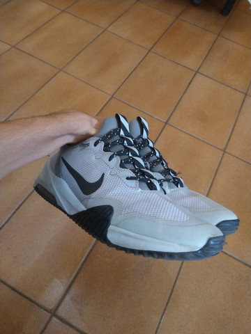 tenis nike air max grigora