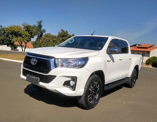 2020 TOYOTA HILUX