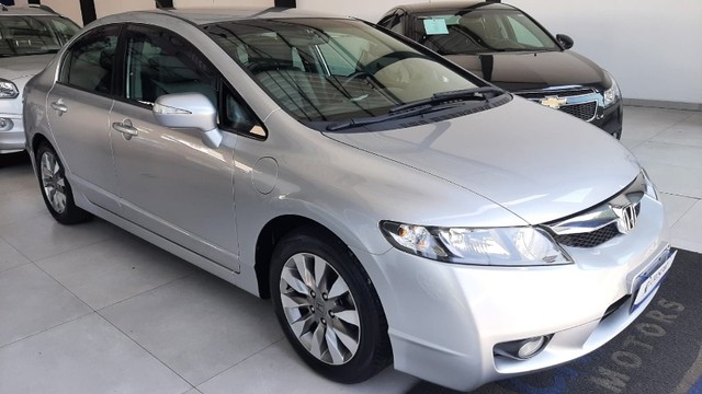 CIVIC LXL 1.8 2011