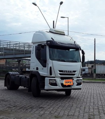 IVECO CURSOR 330 2010/2011