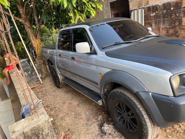 L200 OUTDOOR GLS