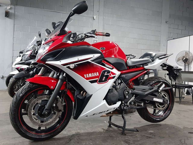 YAMAHA XJ 6 F 2015 LINDA MOTO