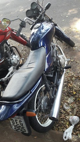 VENDO TITAN 125 2003