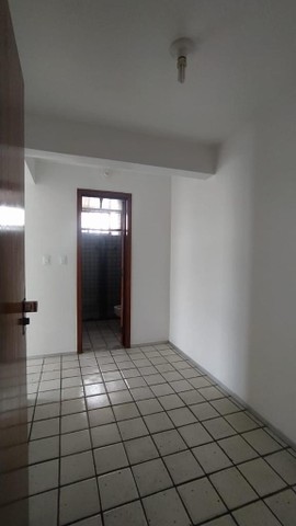 Apartamento para aluguel tem 220 metros quadrados com 4 quartos em Centro - Campina Grande - Foto 13