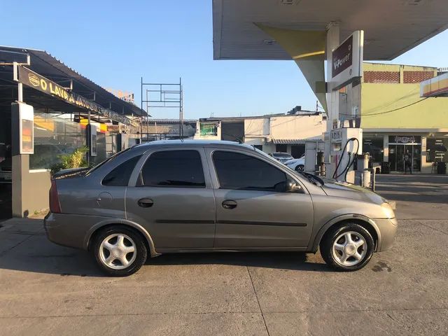 Vendo corsa sedan 