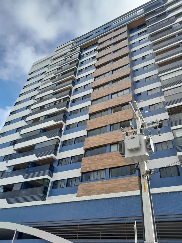 EDF Allure, Alto padrão, Novo.