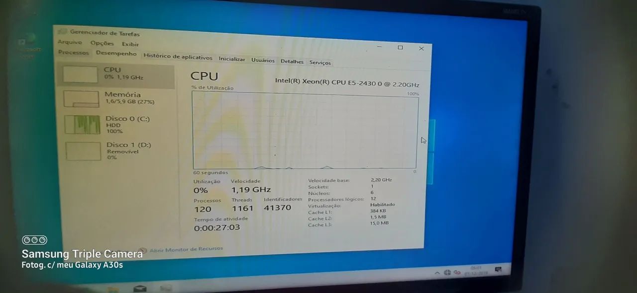 Computador completo da xeon 431117024457533441