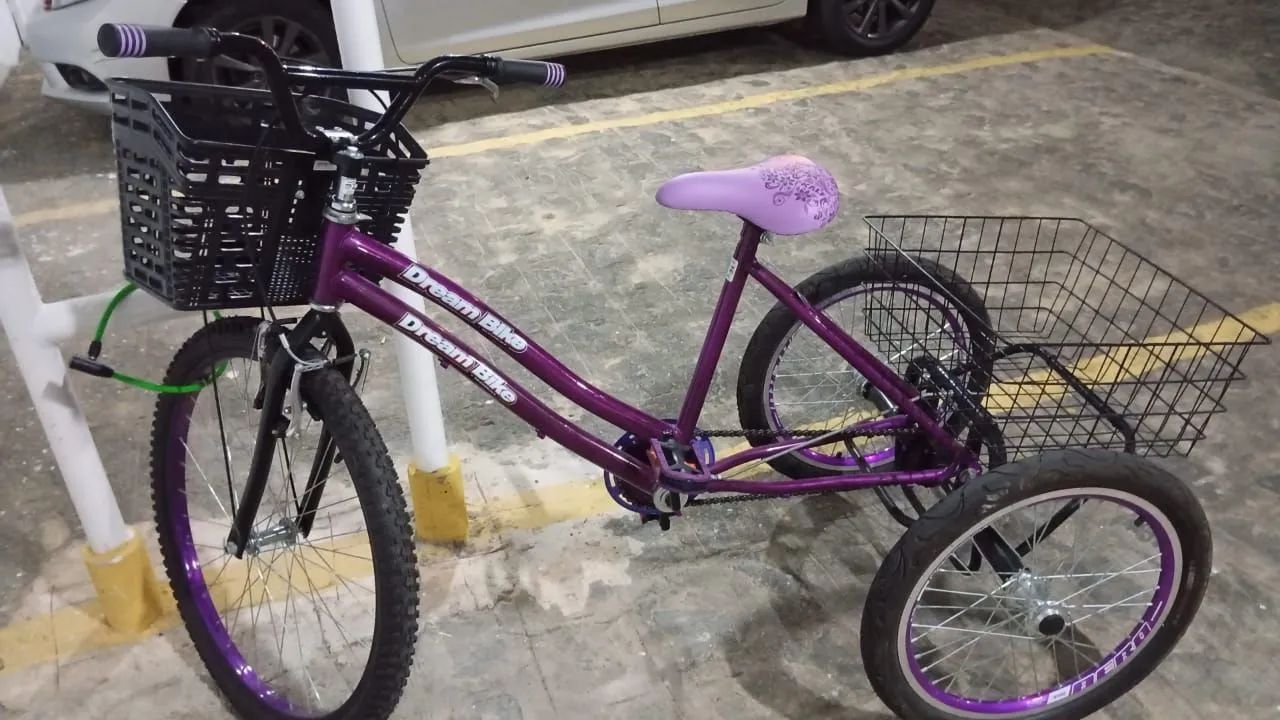 Triciclo semi-novo, grande oportunidade  - Foto 2