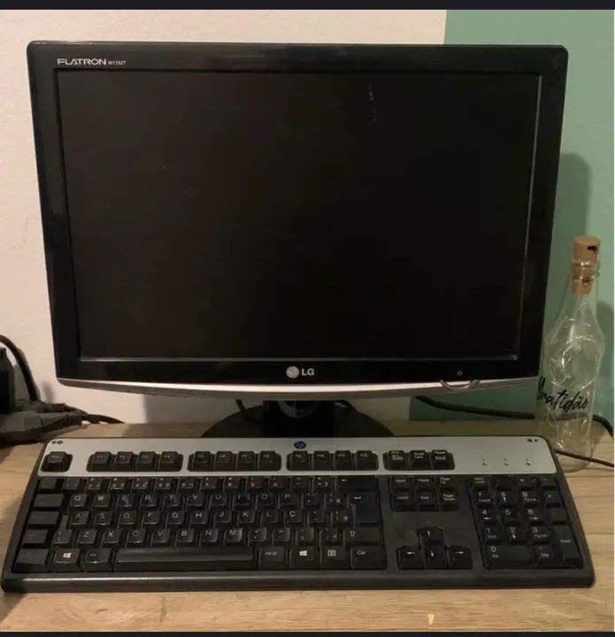 Computador com Wi-Fi 