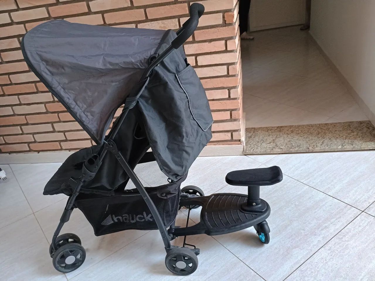 Carrinho de Bebê Hauck - Com Assento para Criança Mais Velha