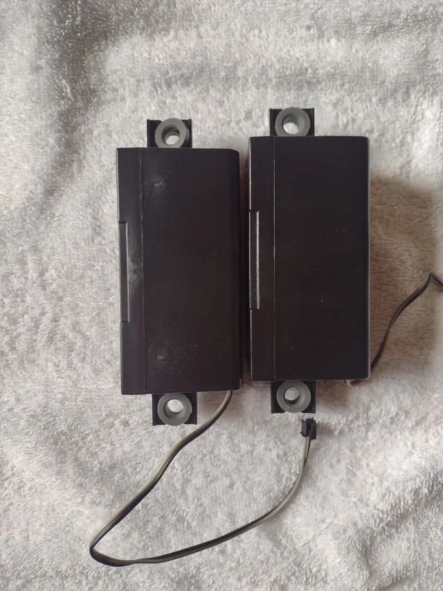 Par alto falante TCL 50p635 - Foto 4