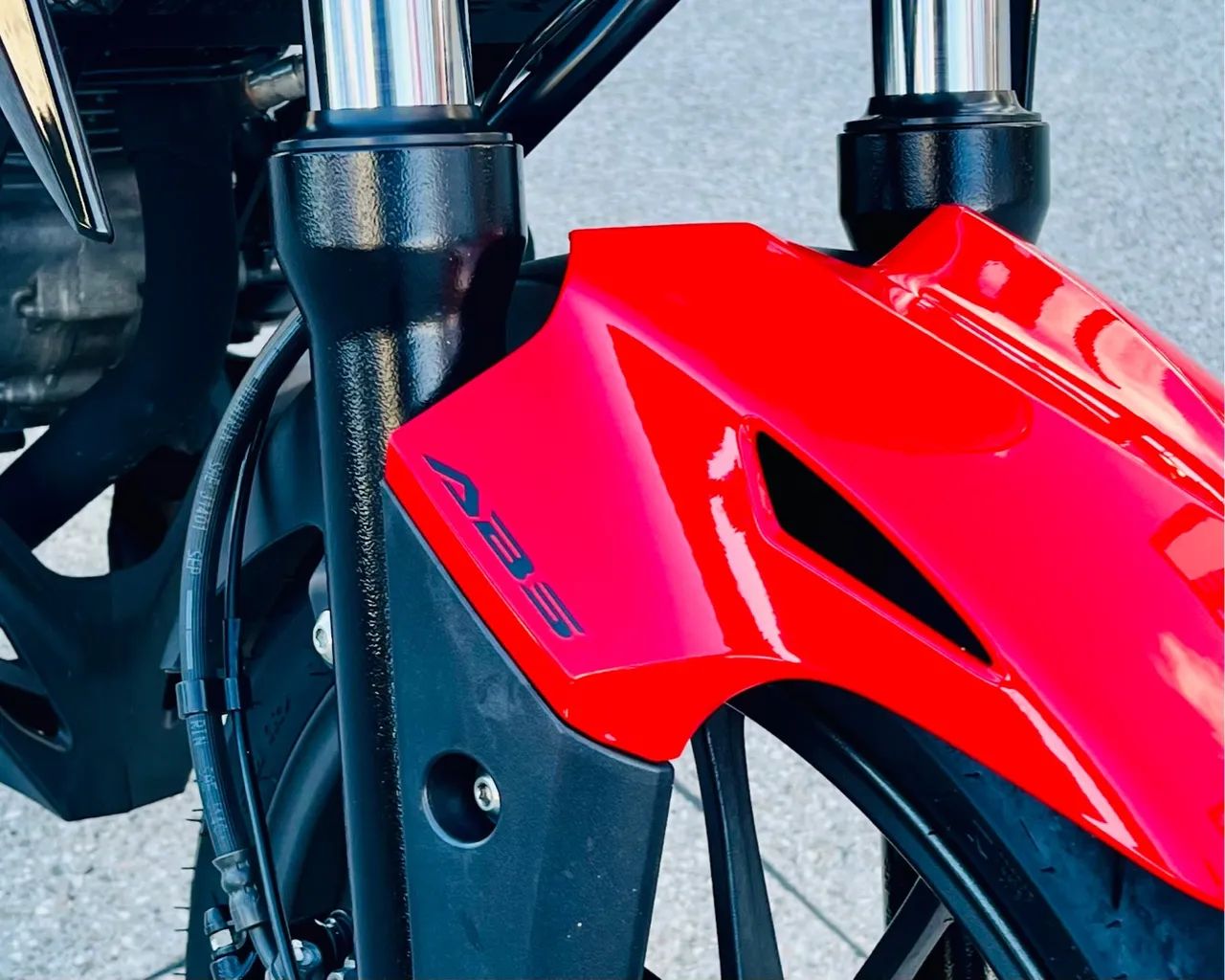 HONDA CB 300F TWISTER ABS - Emplacada 2025 - Foto 10