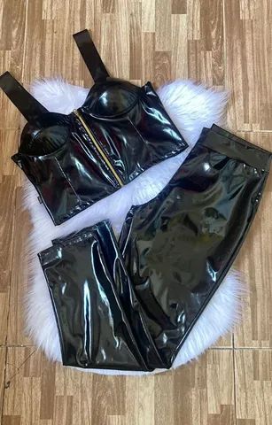 Conjunto Cropped e Calça Vinil G
