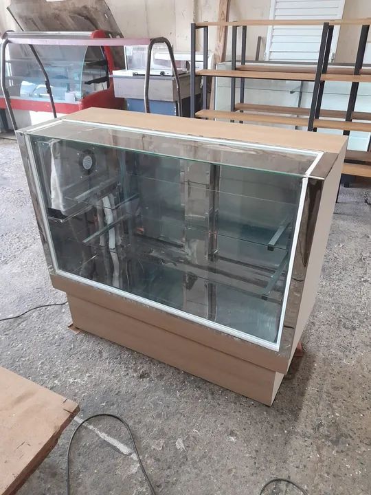Vitrine refrigerada 