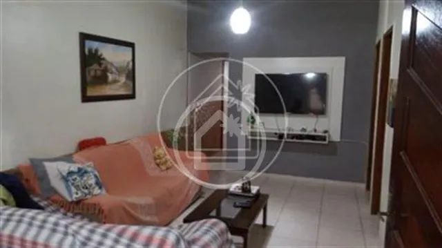 Casa de Condomínio 5 quartos