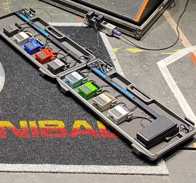 Vendo Set de Pedais Boss no Case Original - Foto 3