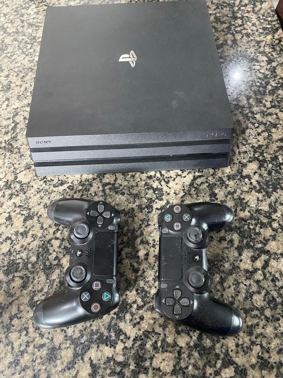 PS4 PRO 1tb - Foto 3