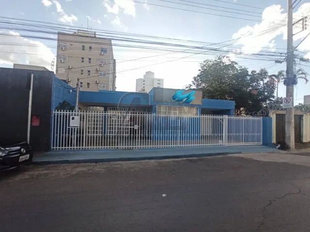 Vende-se Este imóvel à venda no Centro de Montes Claros - Foto 3