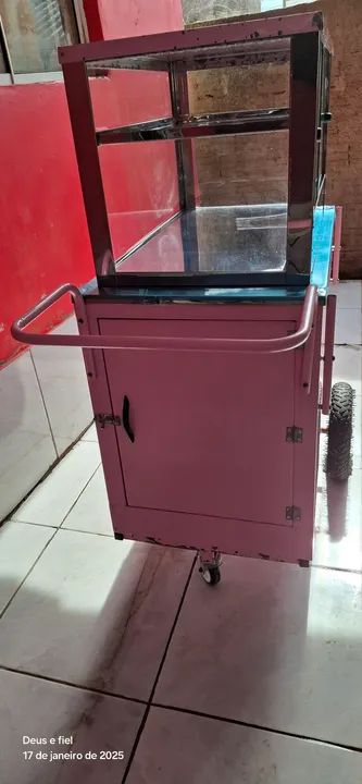 Carrinho de bolos e doces para vendas na rua  - Foto 2