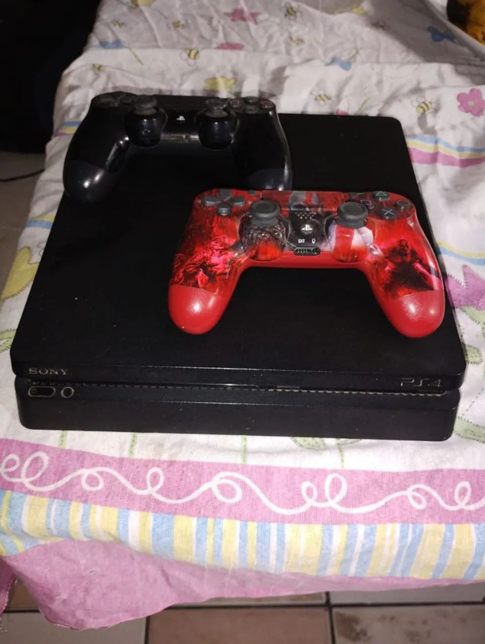 Vende-se PS4 - Foto 2