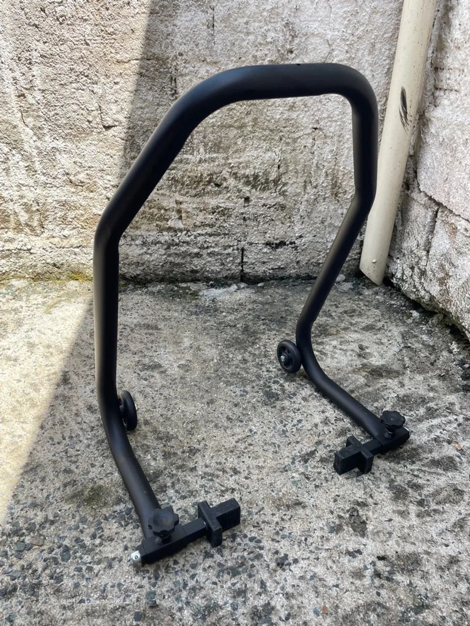 Cavalete para Moto - UNIVERSAL com Regulagem. - Foto 2