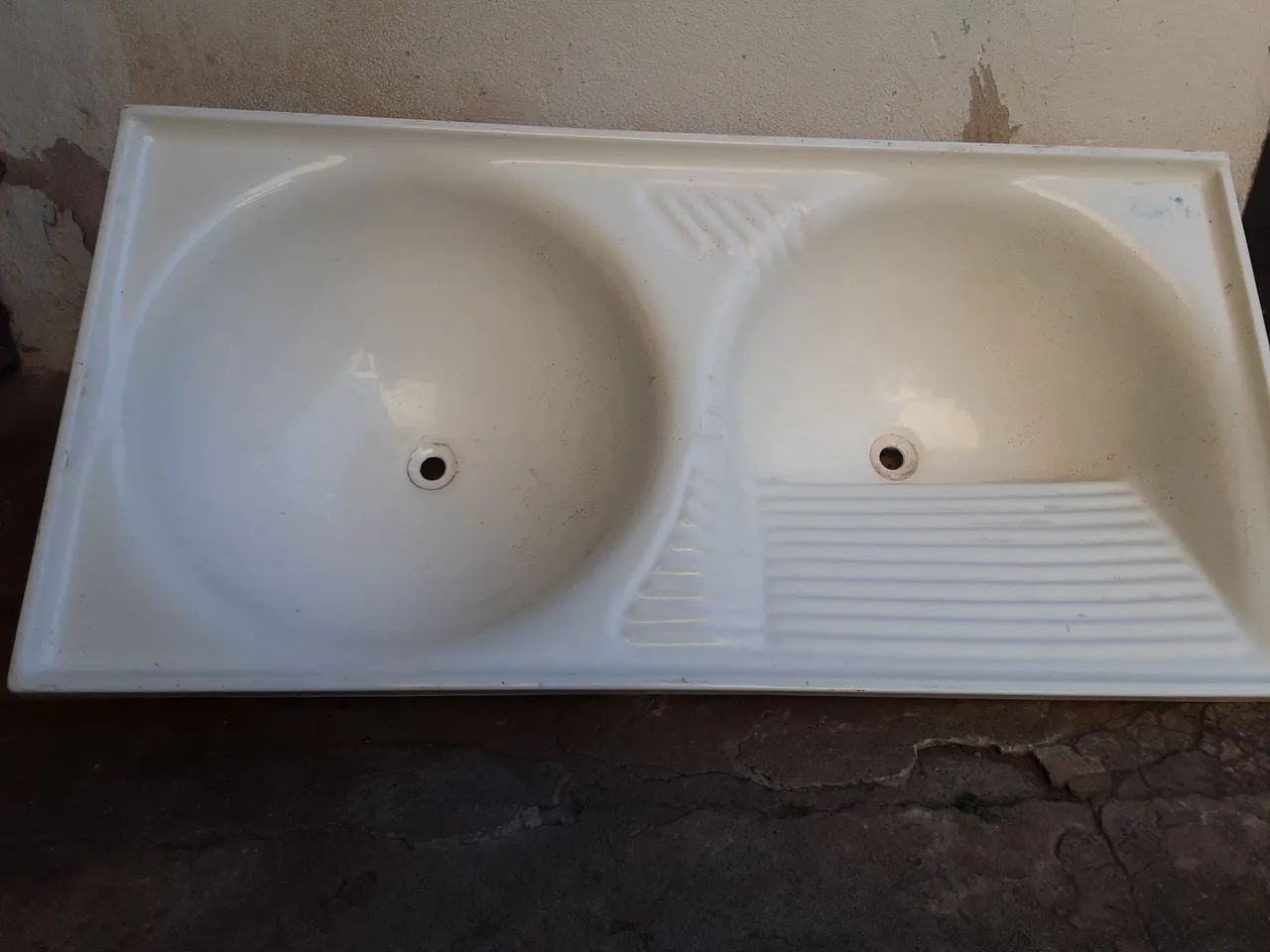 Tanque para lavanderia semi novo